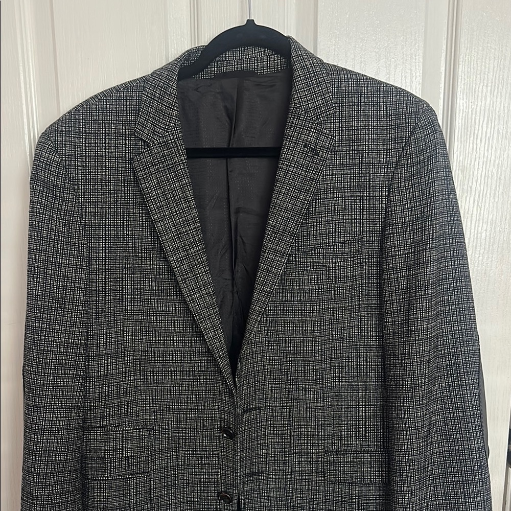 Men's Gray Checkered Blazer
